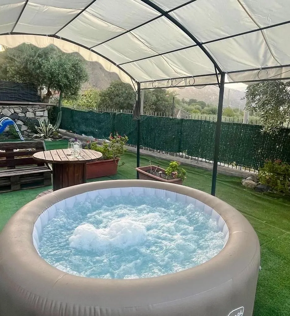 Casa Vacanze A Rava フランカヴィッラ・ディ・シチーリア
