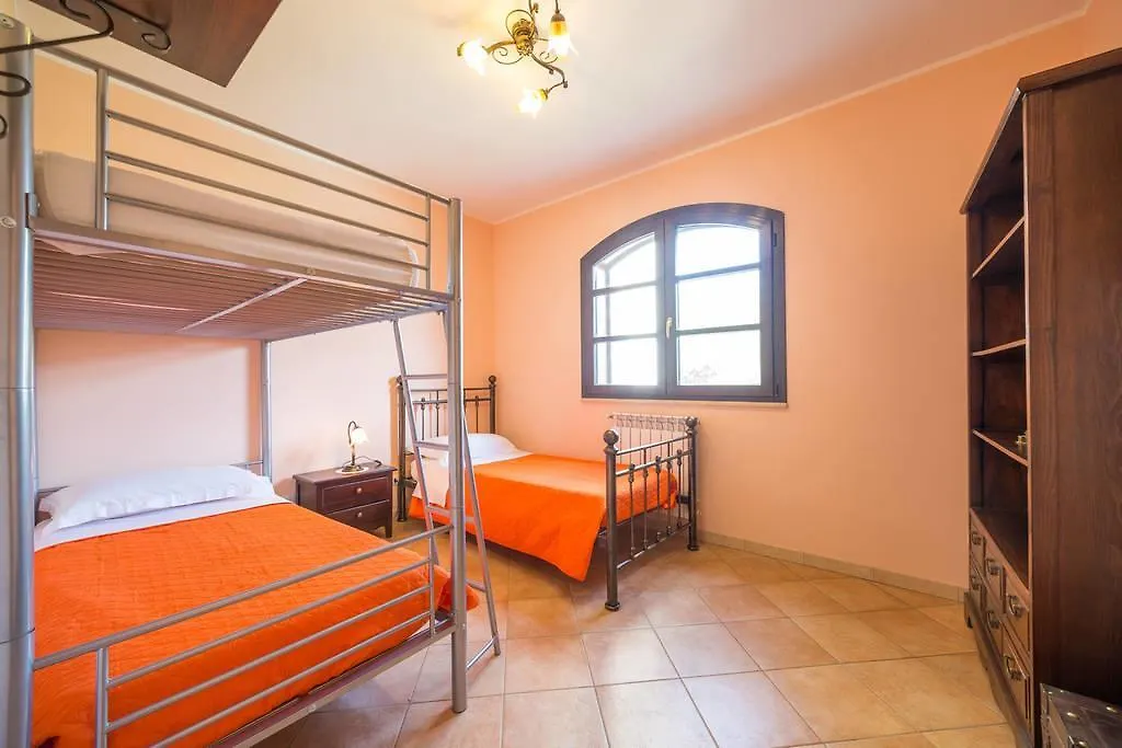 Dom wakacyjny Casa Vacanze A Rava Francavilla di Sicilia